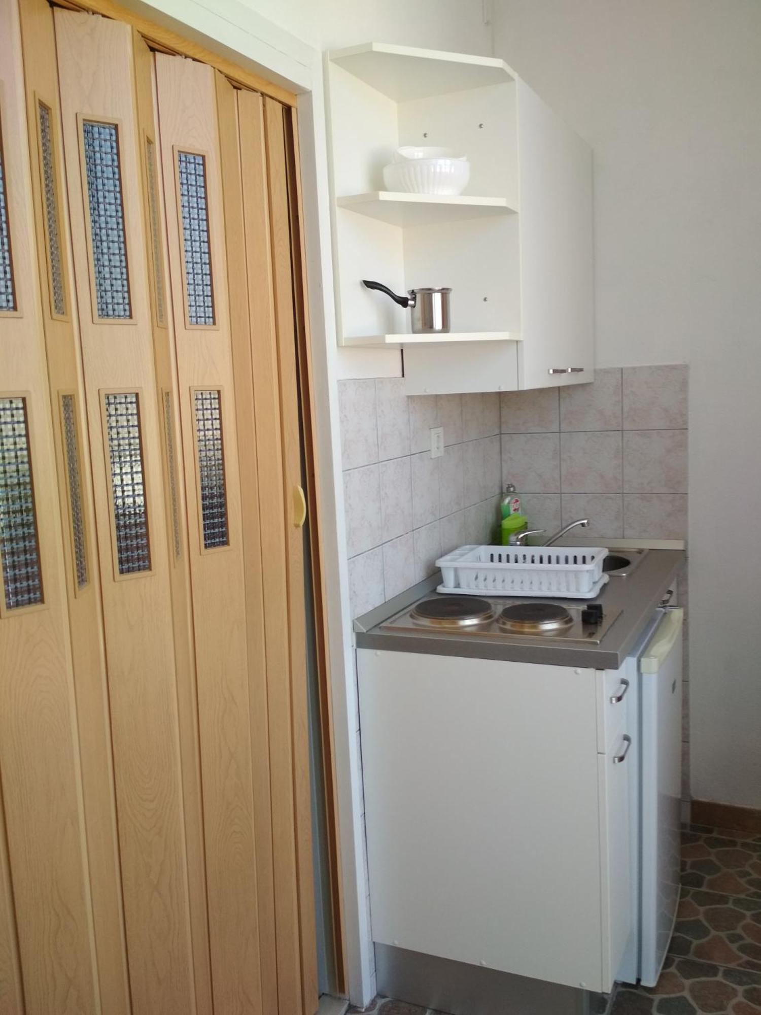 Apartmani Carevic Baska Voda Ngoại thất bức ảnh